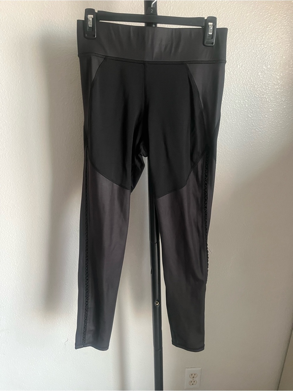 MICHI Black High-Waist Performance Leggings
